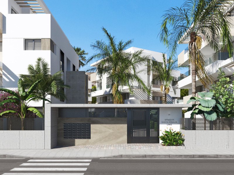 01HKQAGG4TH0KD9NTNA3YH8649-medium Mirador de Santa Rosalia Lake