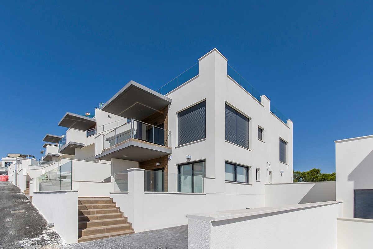 01HRYGA0JWMX1RHMM2QA3HWGZK-medium Bungalows Bellavista