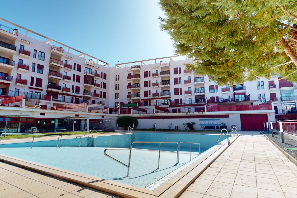 01HZSPGD7MJTCJD9EN0BTXVJ2M-medium Piso en venta en calle jazmin, 1