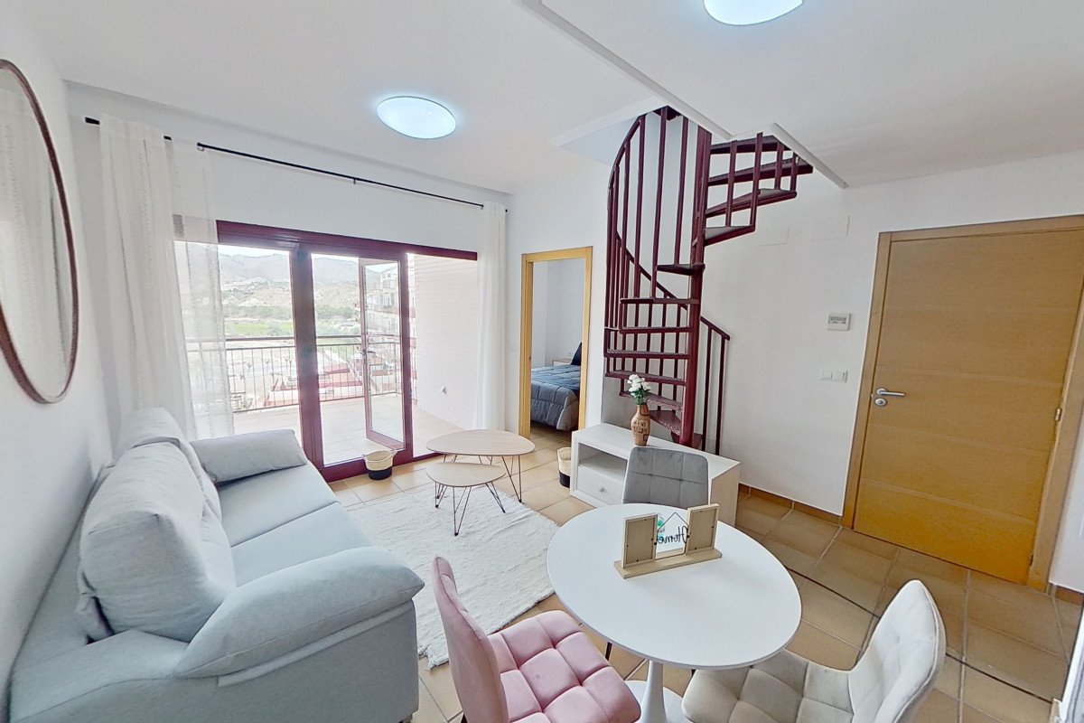 01HZSPGGMY6AHN0EA1HJYFF848-medium Piso en venta en calle jazmin, 1