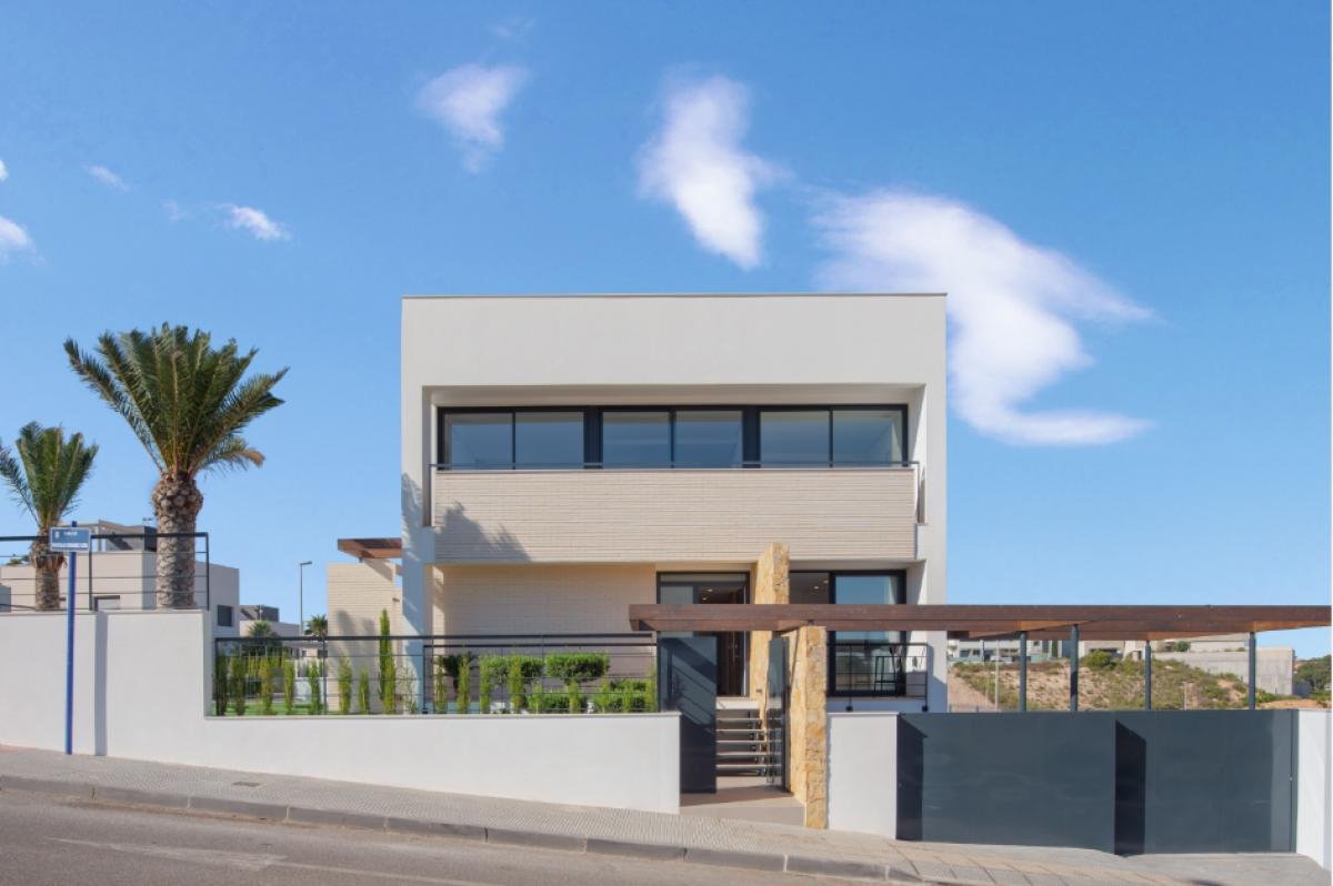 01JK6BZN1R28S2X3GG1YQWZ1MW-medium Mirador de la Dehesa Campoamor