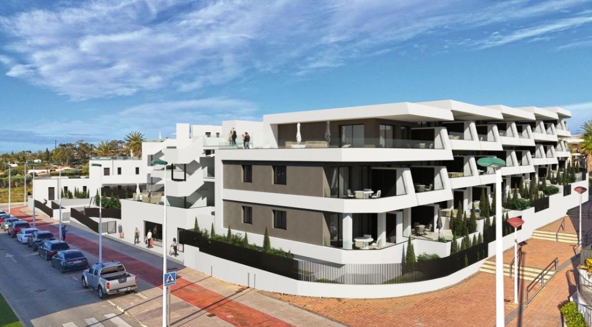 01KBM67M95QGAFW262NNY49ZDS-medium El Pinet Beach II