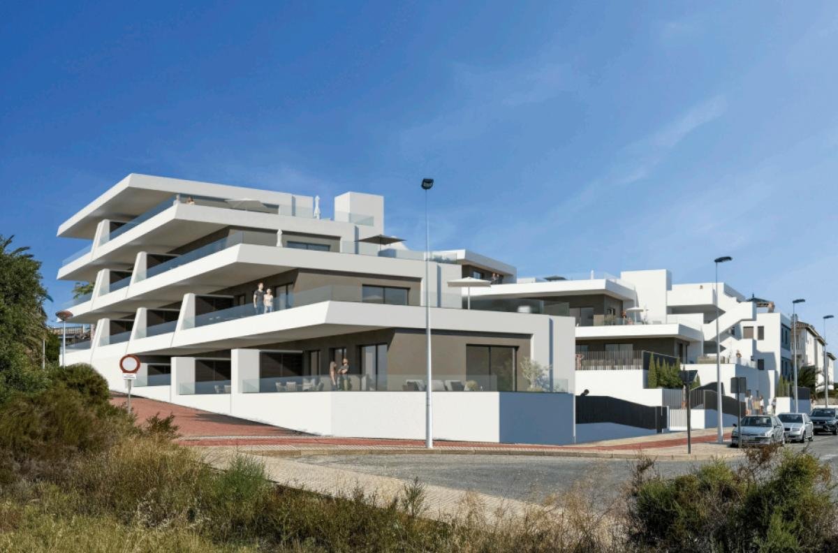 01KBM67MDNNQ468JGGK4S8S71E-medium El Pinet Beach II