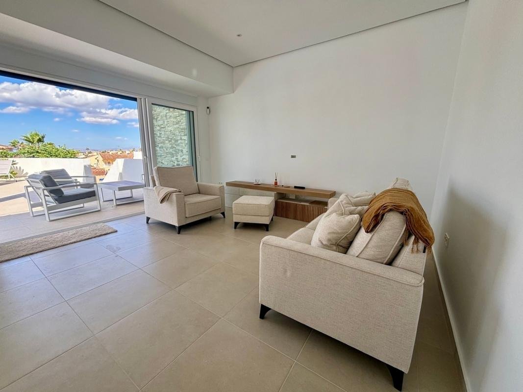 01KJSVVXVZFTT07WFAJ7GPP42W-medium Rojales Villas