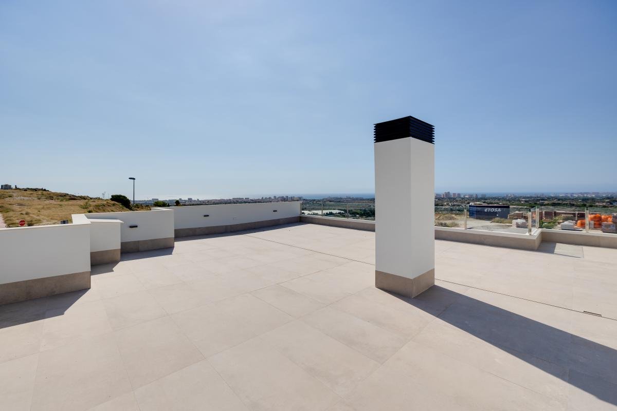 01KV5QFENHMHEYTPBPWCATNT3A-medium Terrazas de Alicante