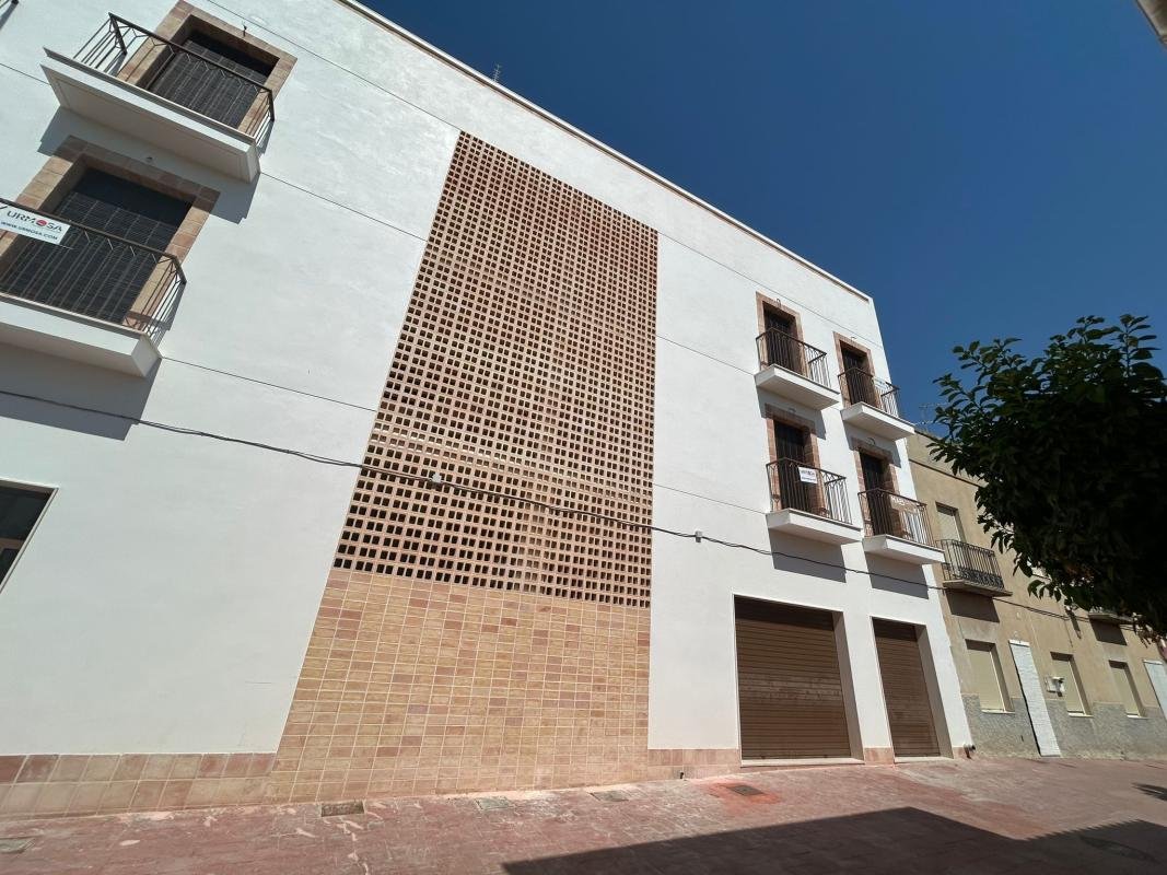 01KXK0DYBBP7A4Q9747PCAP8VA-medium Edificio Cierna