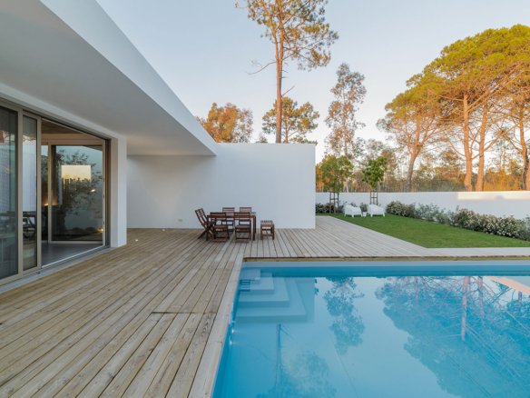 Villa Water Front