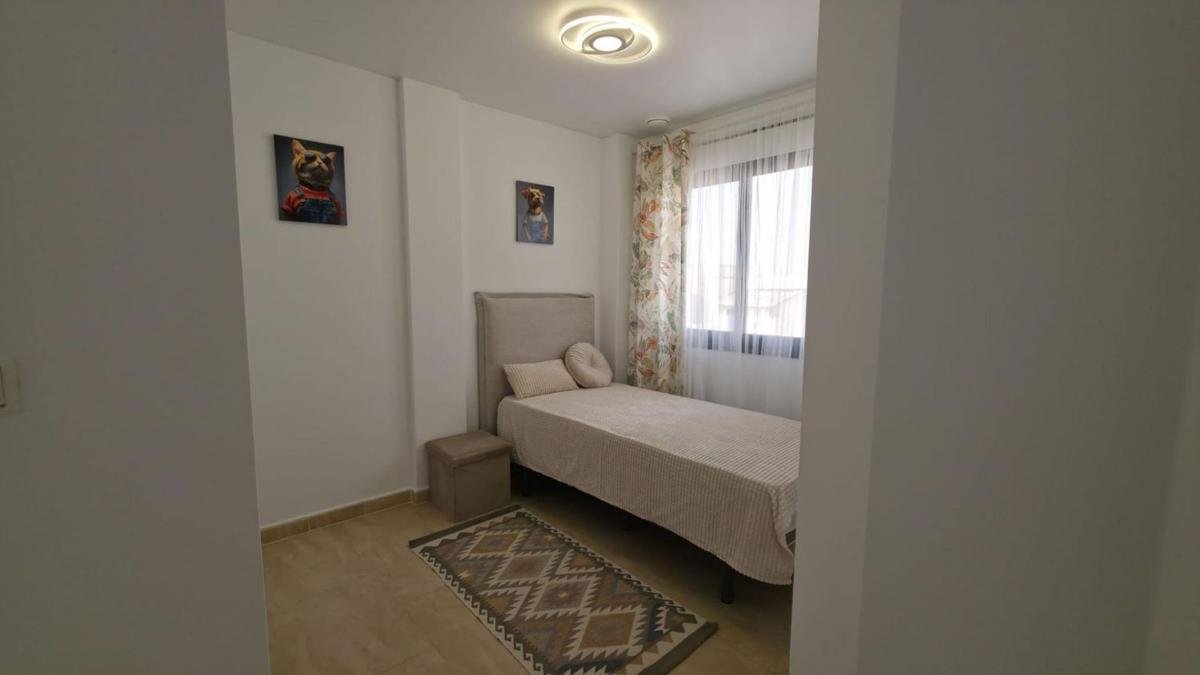property-560106-19-medium Piso en Centro – Muelle Pesquero, Torrevieja Ref. Nº NSMB-560279