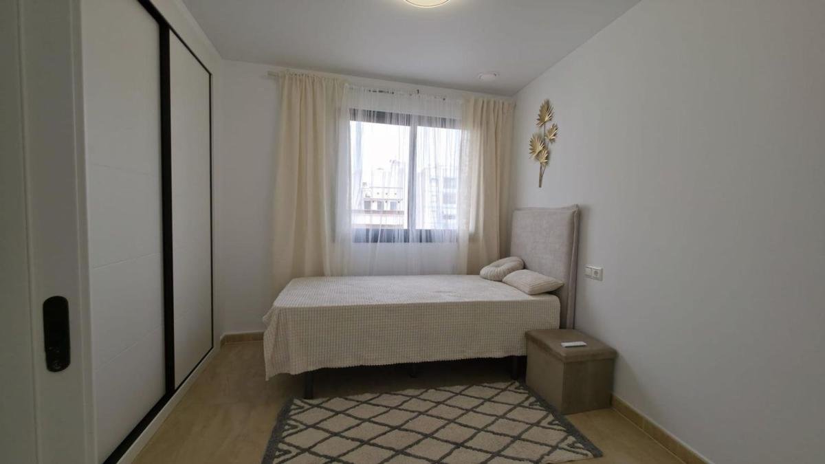 property-560106-21-medium Piso en Centro – Muelle Pesquero, Torrevieja Ref. Nº NSMB-560279