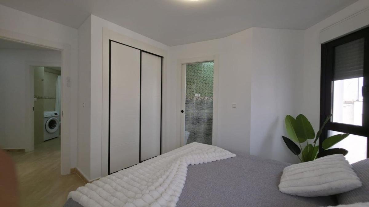 property-560106-25-medium Piso en Centro – Muelle Pesquero, Torrevieja Ref. Nº NSMB-560279