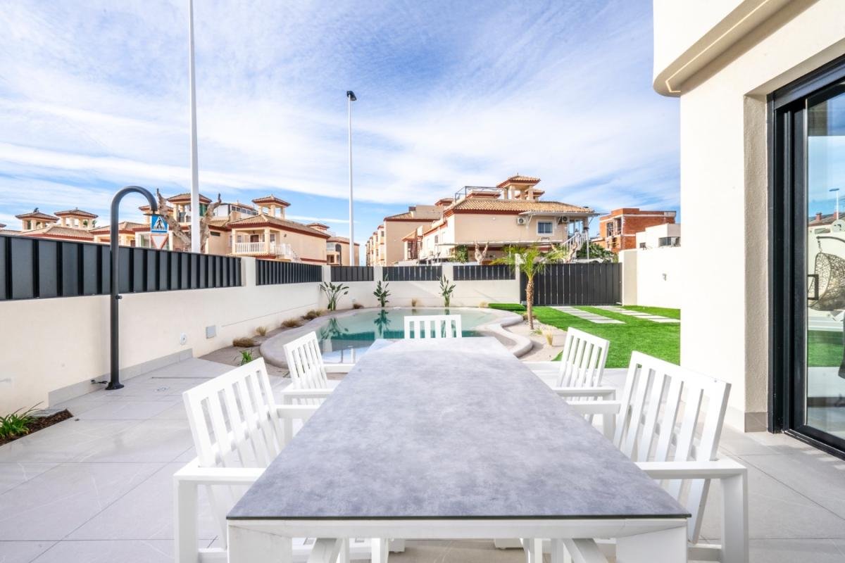 01KY0ET1EJSX0X0XJYQ8Z0K2MP-medium Serendipia Beach Villas ID SMB319051