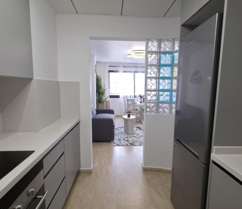 Piso en Centro – Muelle Pesquero, Torrevieja ID SMB560279