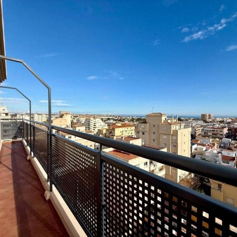 Ático en Calle Matilde Peñaranda, 27, Nueva Torrevieja, Torrevieja ID SMB566796