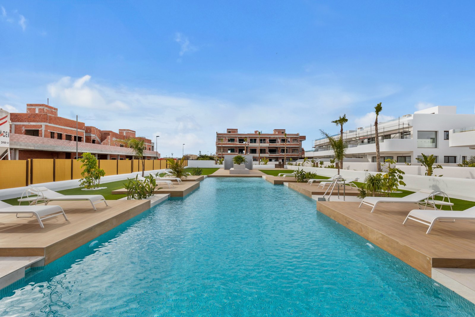Apartamentos con Vistas a Campo De Golf