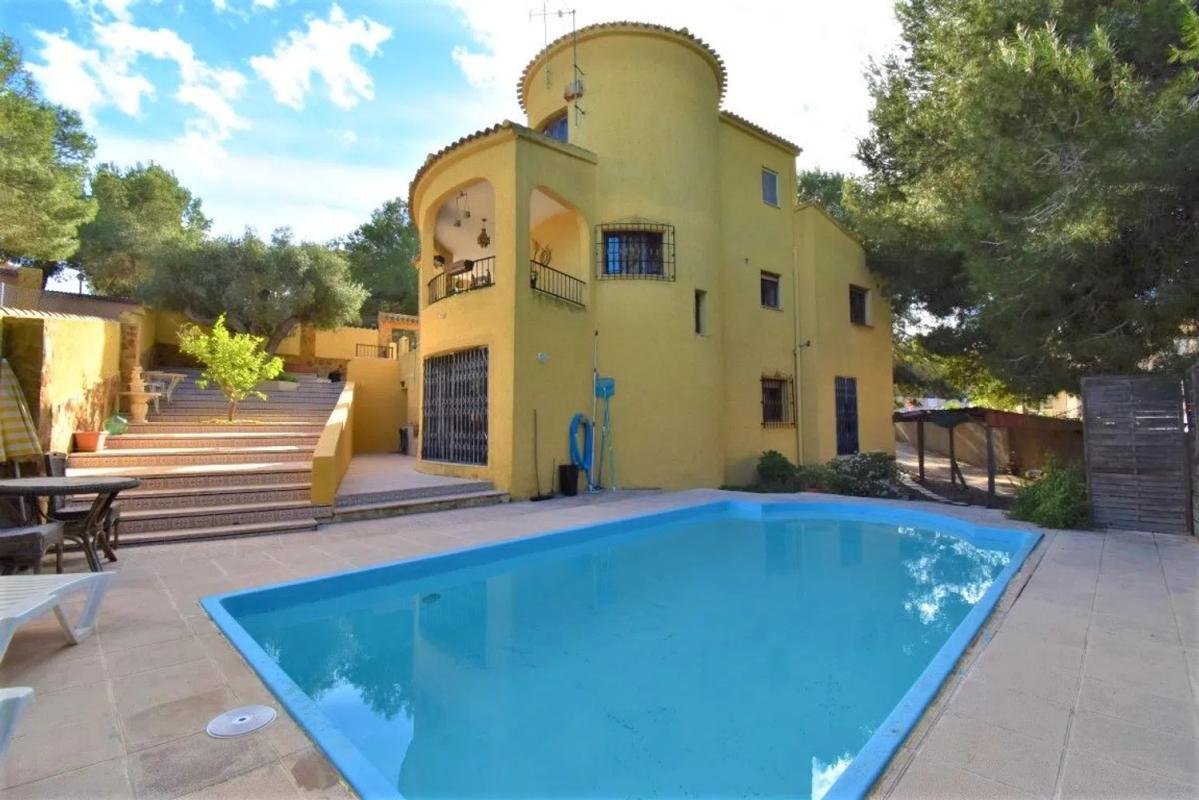 property-142661-1-medium Casa independiente