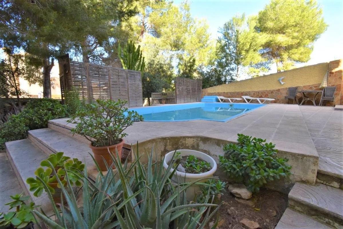 property-142661-2-medium Casa independiente
