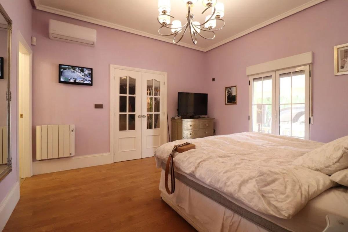 property-163364-10-medium Casa independiente