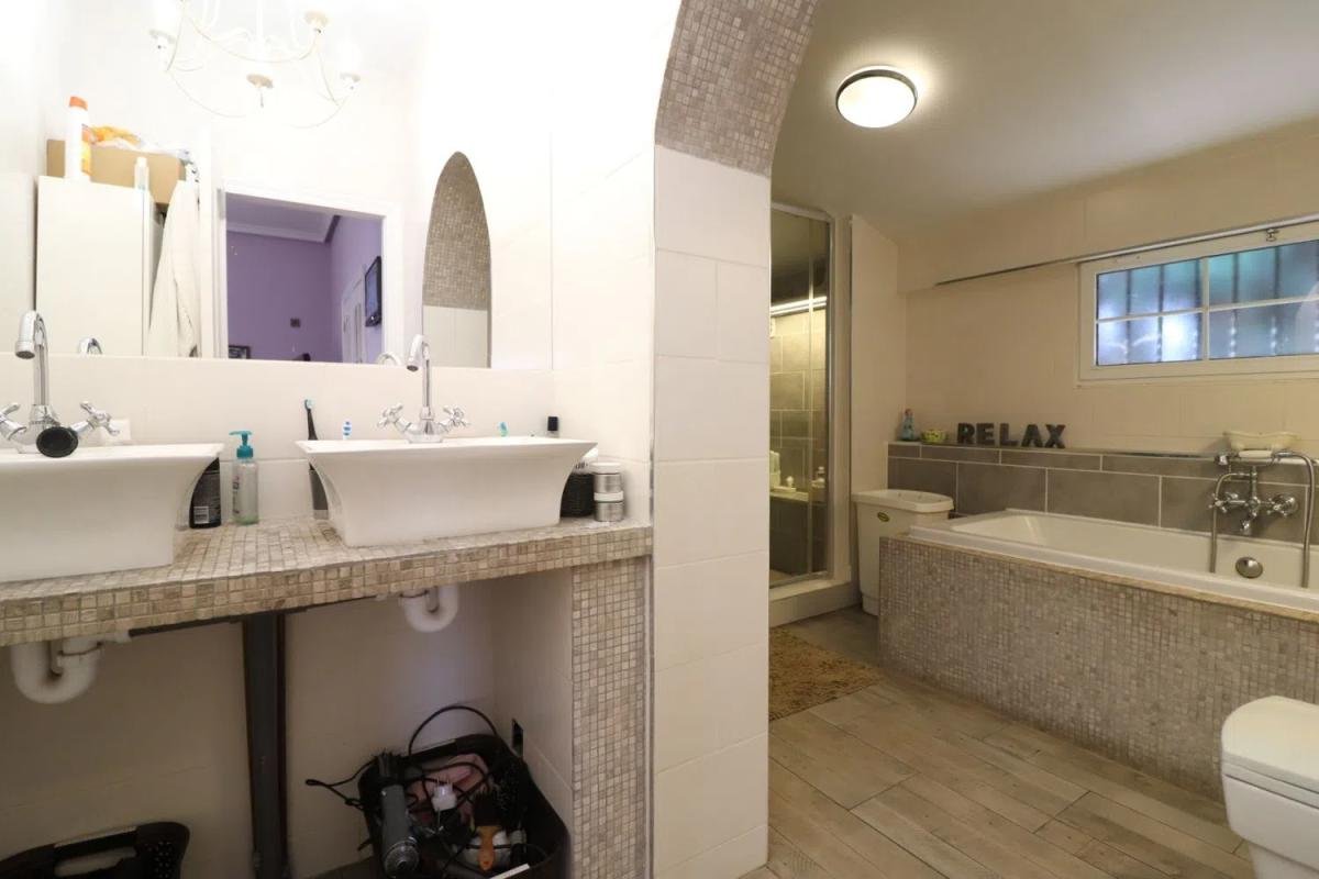 property-163364-11-medium Casa independiente