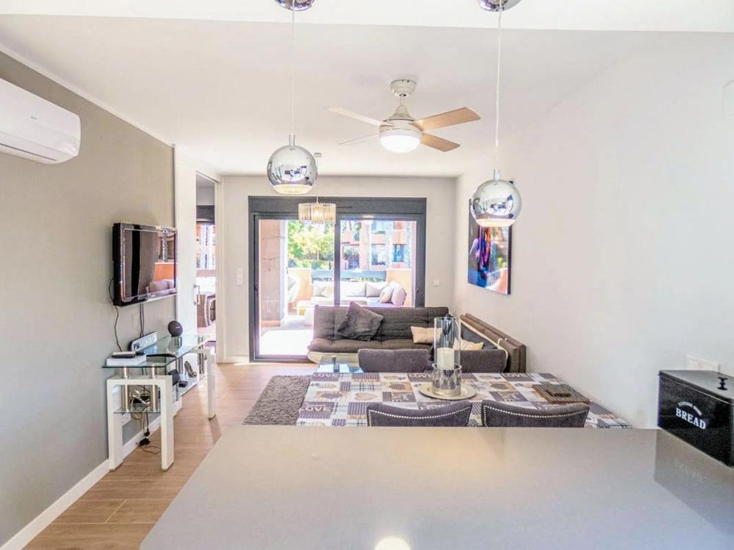 property-233557-1-medium Piso en calle Gigantes y Cabezudos