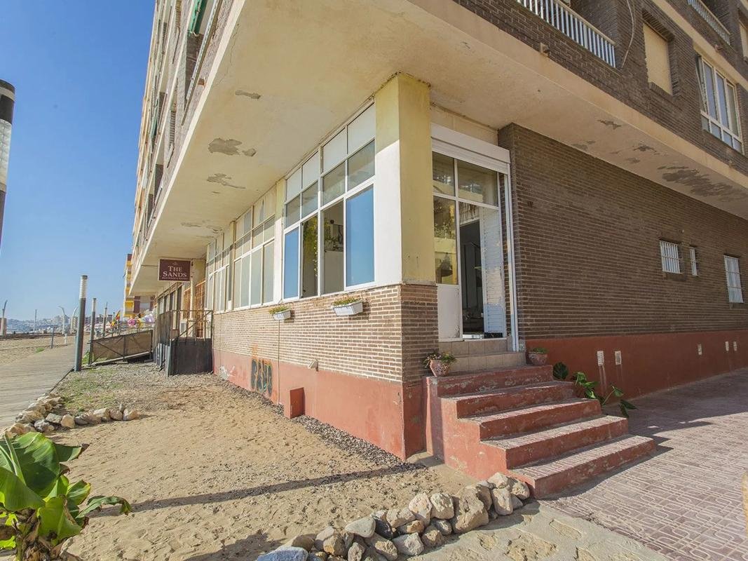 property-253016-1-medium Piso en calle del Mar