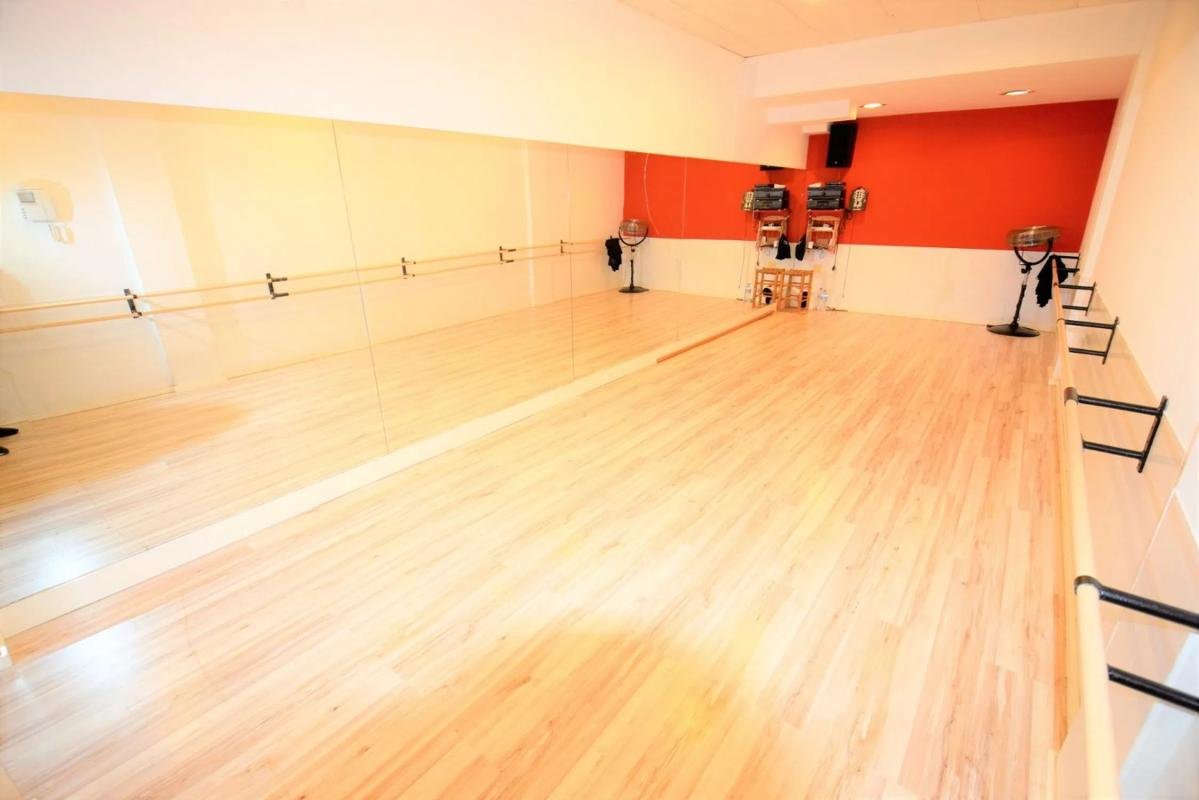 property-321069-9-medium Local en Zona Pueblo