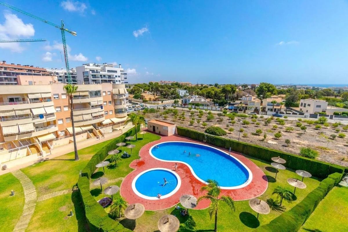 Piso en Barrio Campoamor