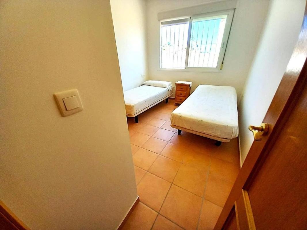 property-364067-17-medium Chalet adosado en avenida de Granada