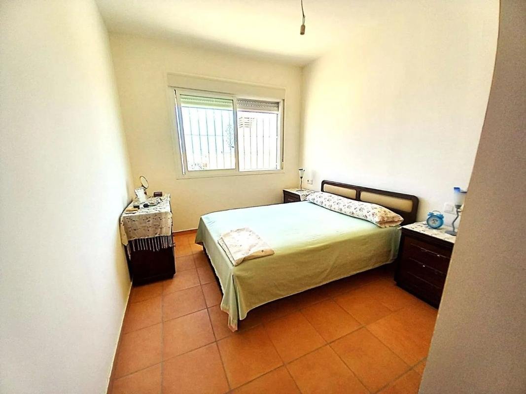 property-364067-9-medium Chalet adosado en avenida de Granada