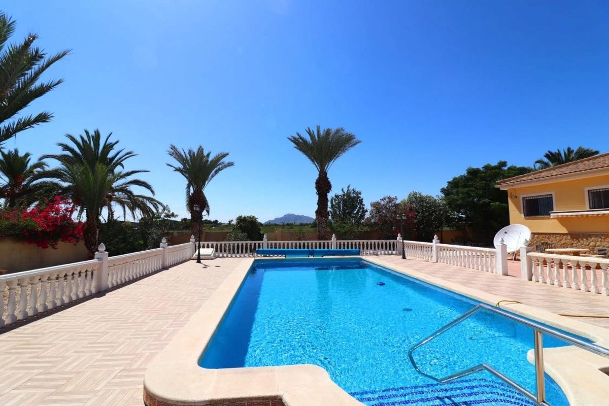 property-401060-1-medium Casa independiente