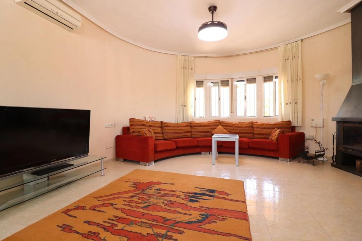 property-401060-11-medium Casa independiente