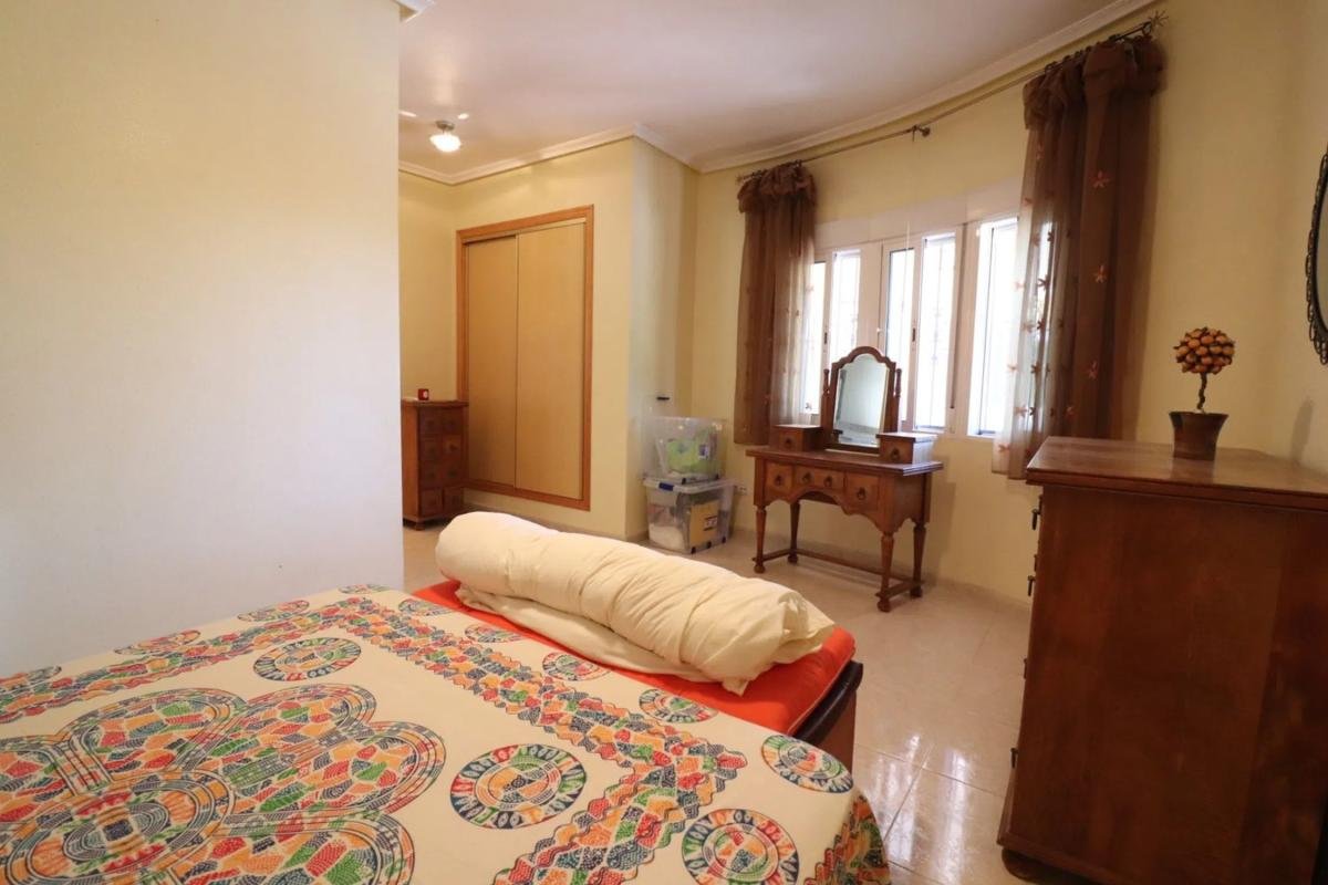 property-401060-17-medium Casa independiente