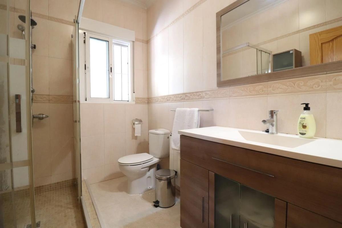 property-401060-18-medium Casa independiente
