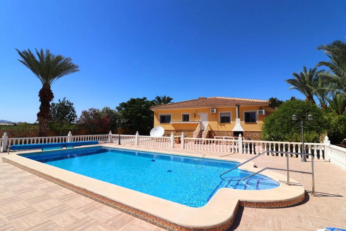 property-401060-5-medium Casa independiente