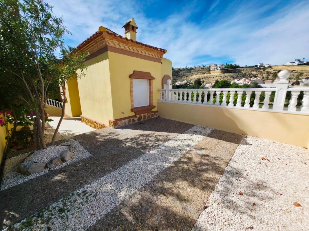 property-401790-1-medium Casa independiente
