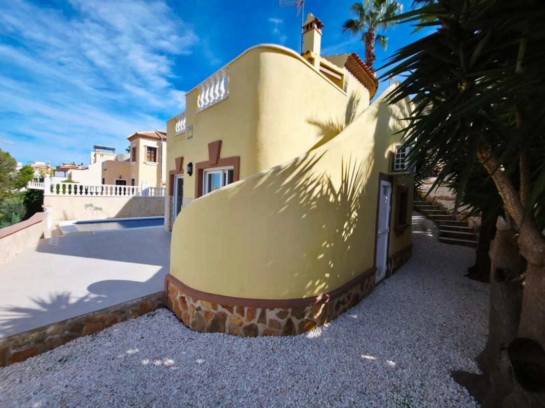 property-401790-3-medium Casa independiente