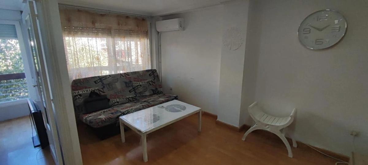 property-406961-2-medium Piso en avenida Alcoi