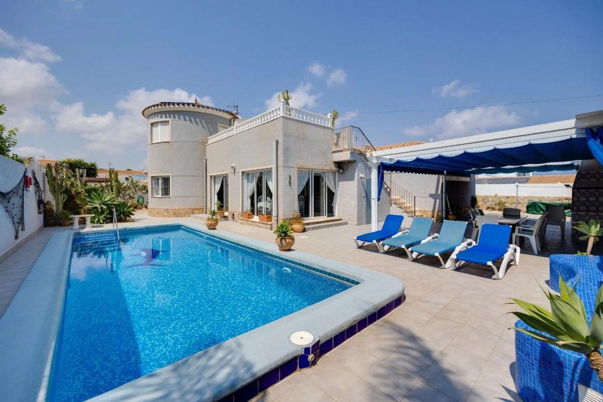 property-424481-2-medium Casa independiente