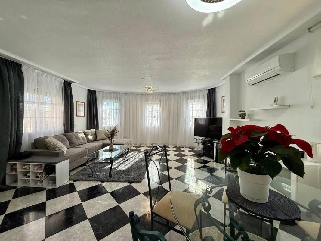 property-424866-3-medium Casa independiente