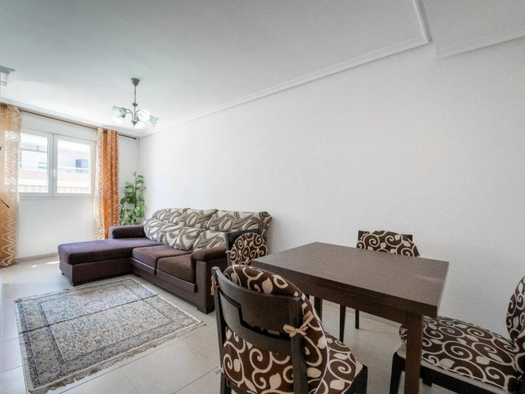 property-426163-3-medium Piso en calle San Luis