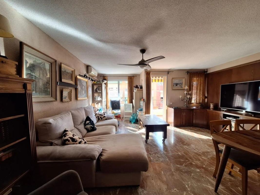 property-429731-1-medium Piso en calle de la Virgen del Socorro