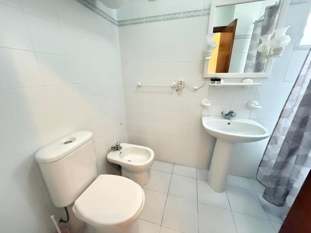 property-434660-3-medium Piso en calle la Loma