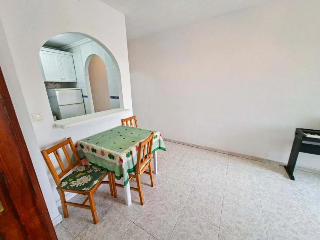 property-434748-2-medium Piso en calle Patricio Zammit