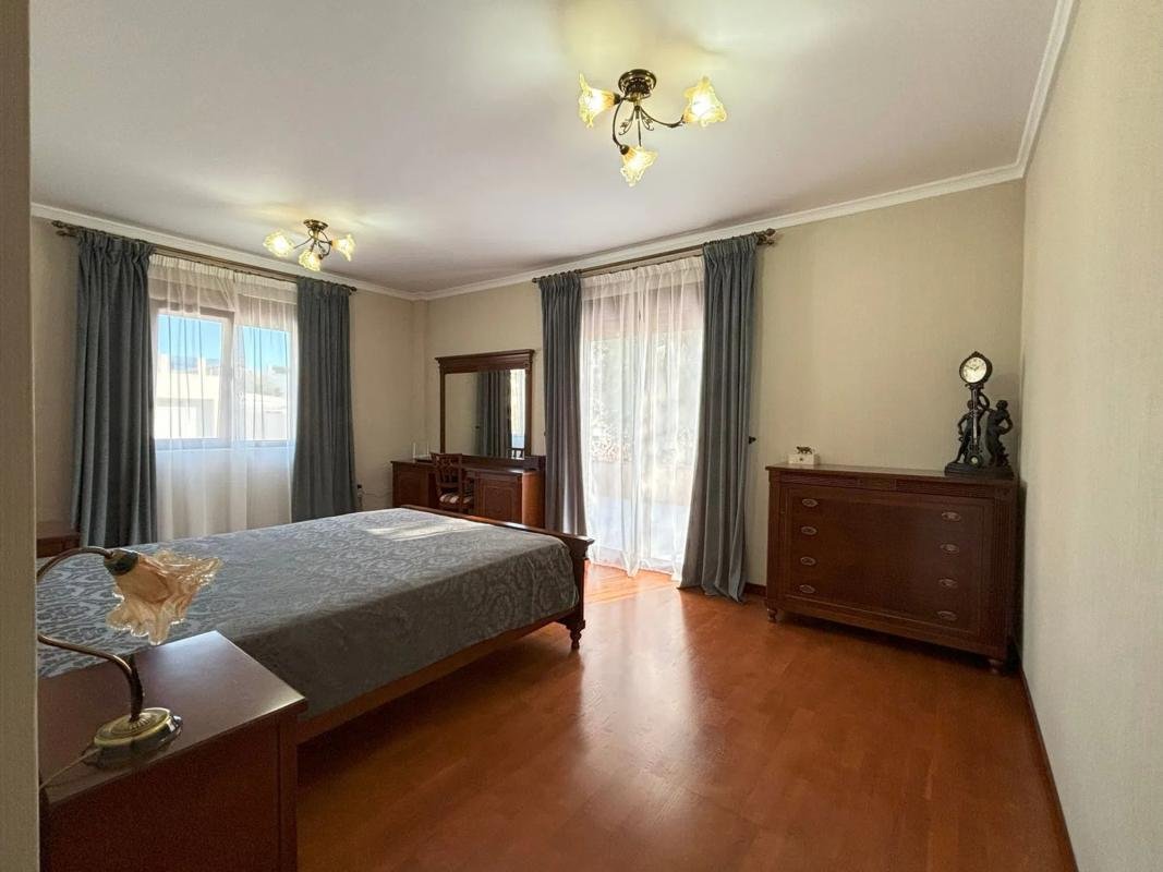 property-441116-1-medium Casa independiente en CL Almendros