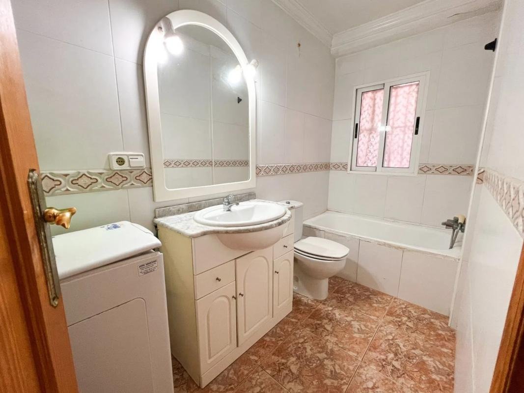 property-452555-12-medium Piso en calle Jorge Juan, 1