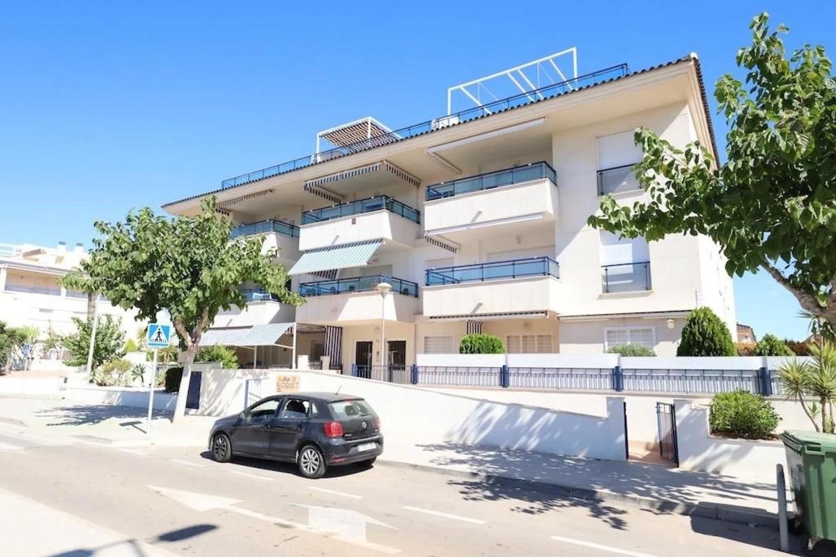 property-463041-1-medium Ático en calle Federico García Lorca