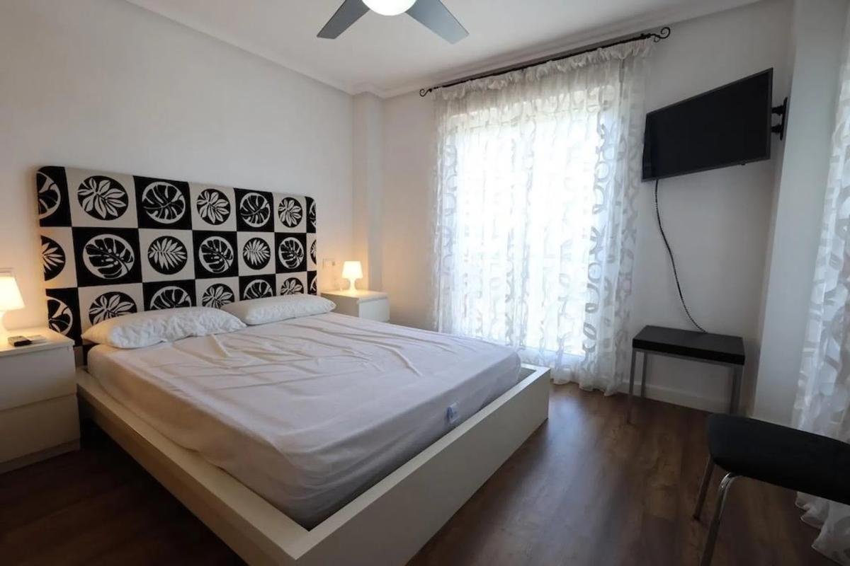property-463041-12-medium Ático en calle Federico García Lorca