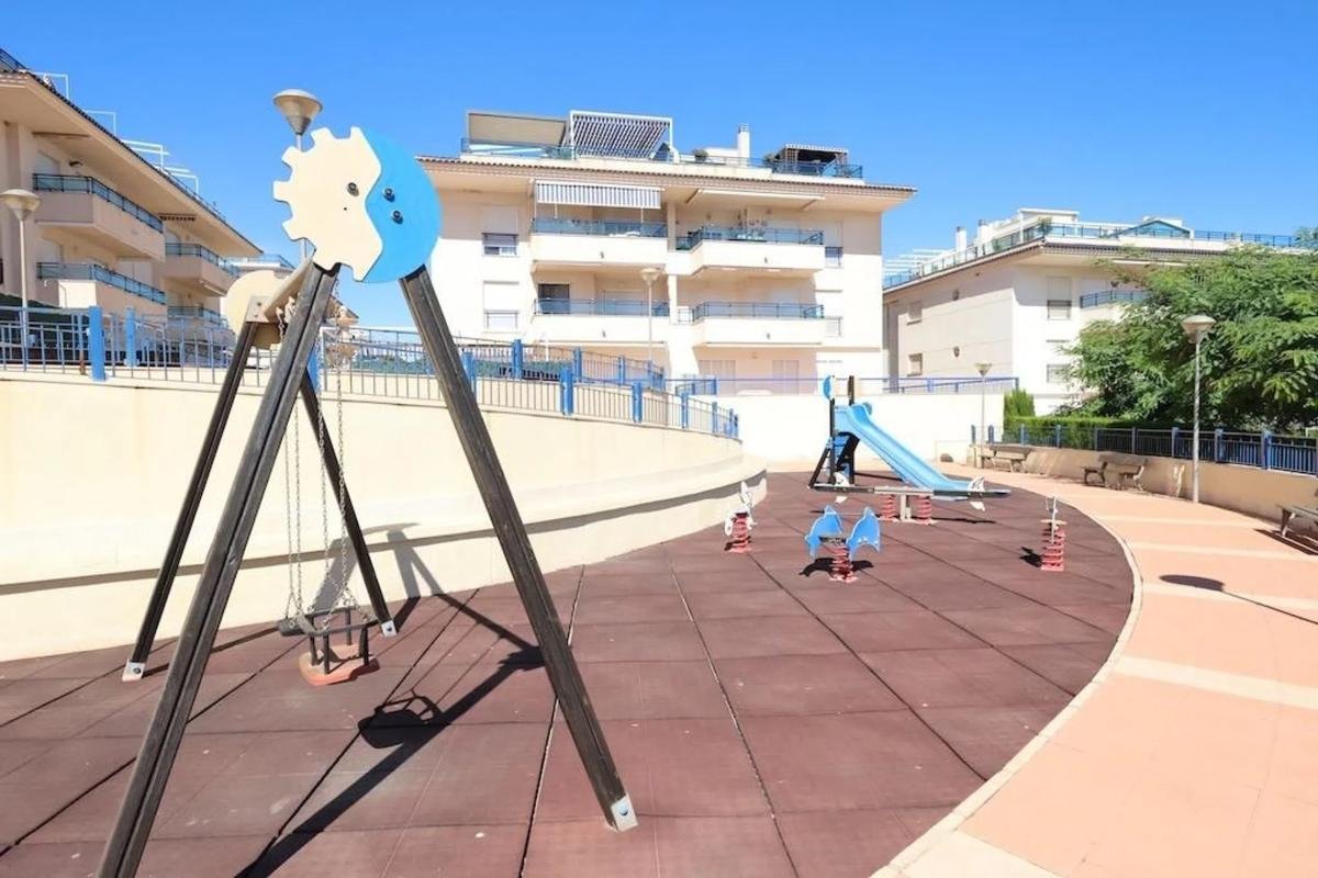 property-463041-25-medium Ático en calle Federico García Lorca