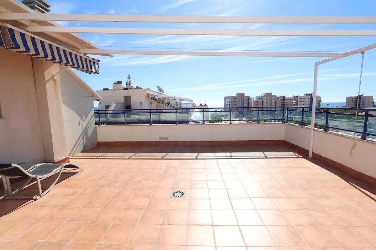property-463041-29-medium Ático en calle Federico García Lorca