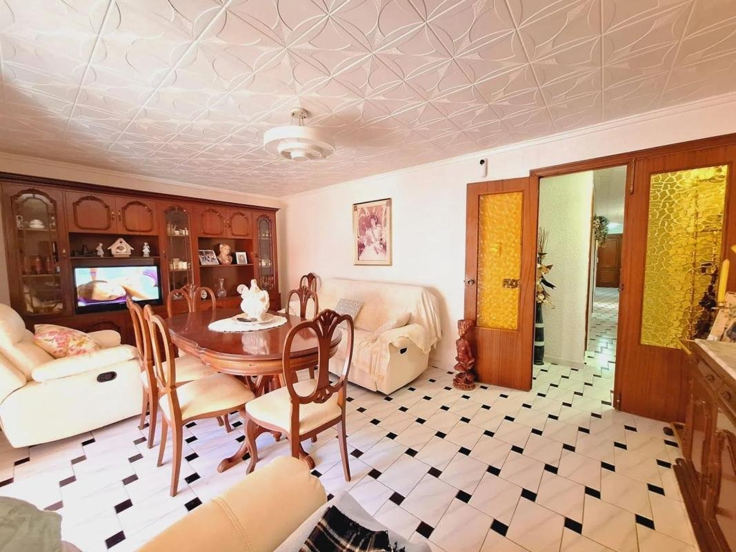 property-464155-2-medium Piso en calle San Miguel de Salinas