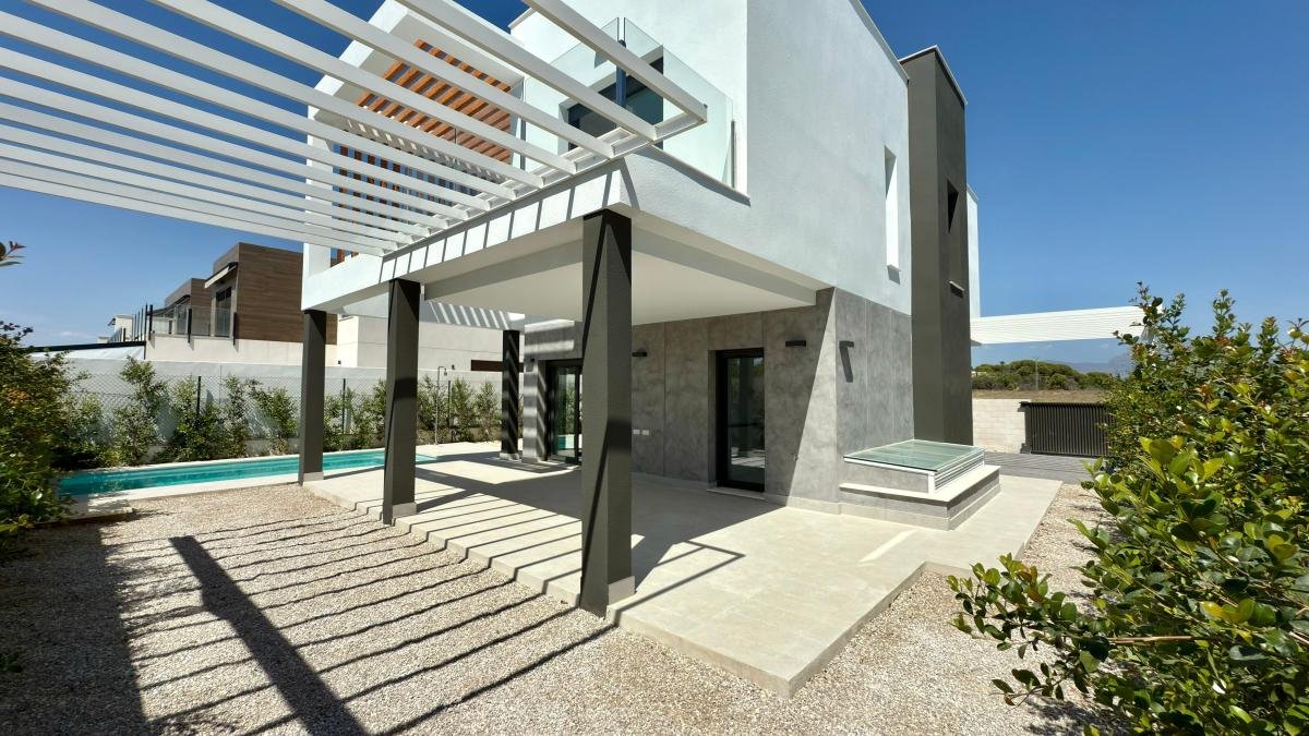 property-465065-2-medium Venta Chalet independiente